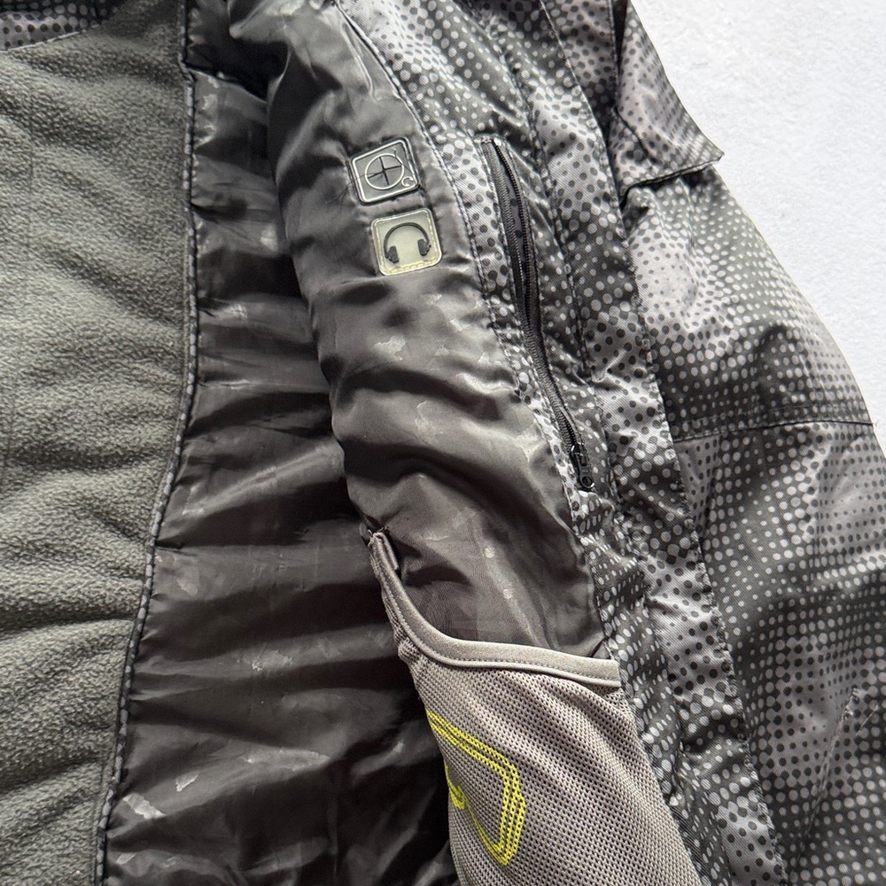 Black and Gray Hooded Jacket - Picture 8 of 8